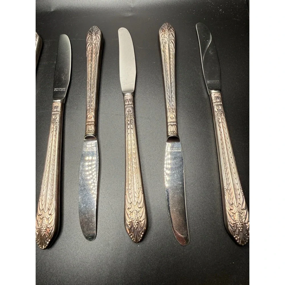 1847 Rogers Bros Stainless Butter Knives Set Ornate Grape‎ Leaf Handle Set Of 8